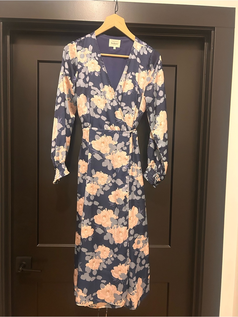 Bohme women’s size small floral dress navy and pink long sleeve tie back